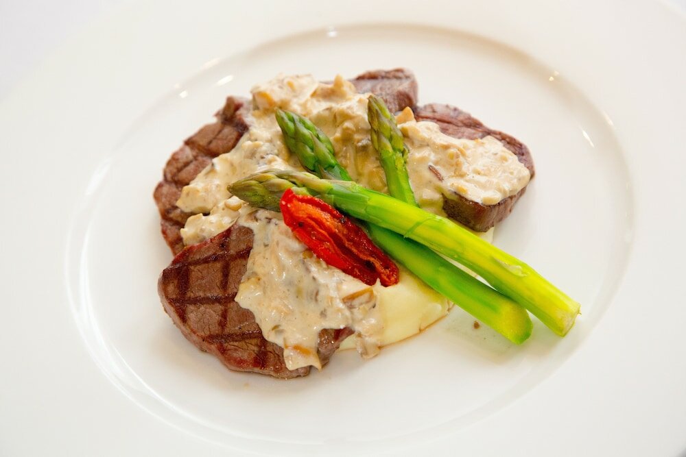 Фото Diplomat Hotel