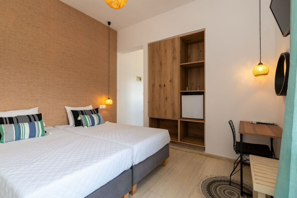 Фото Anemos Inn by Estia