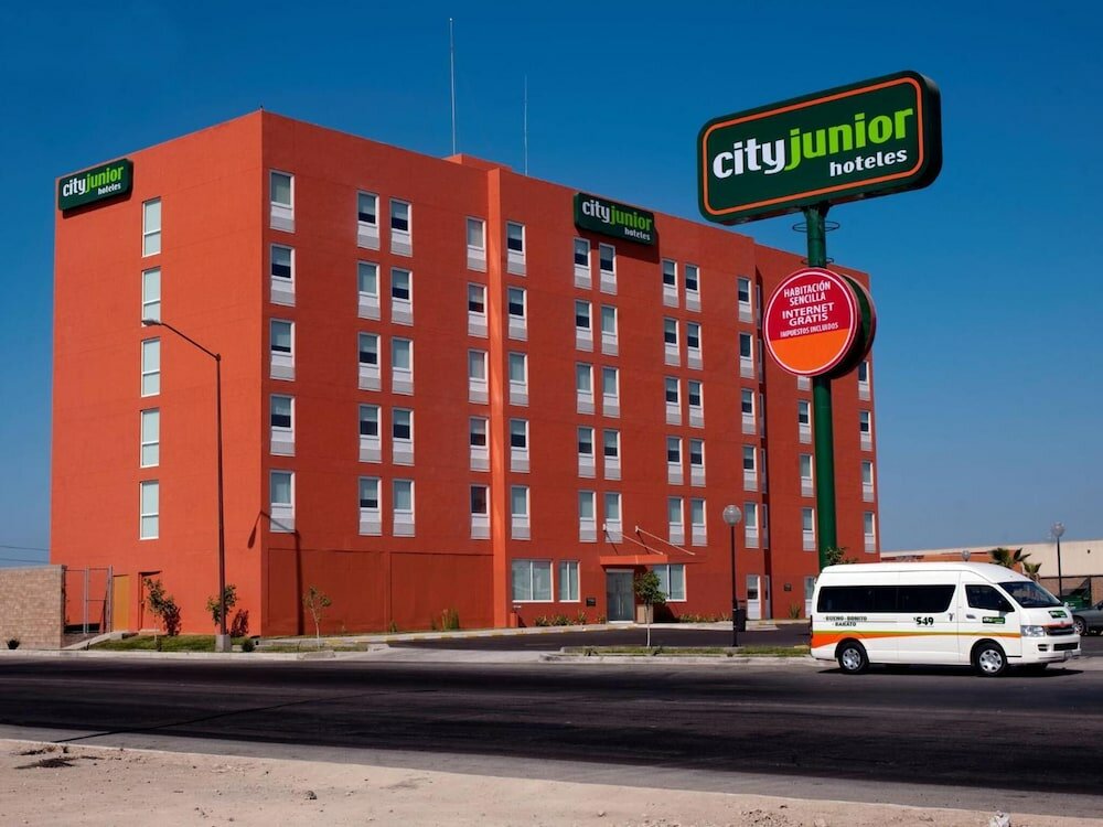 Фото City Express Junior Tijuana Otay