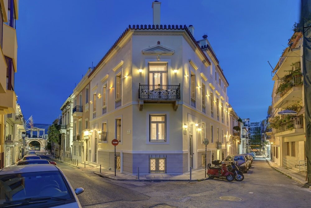 Фото отеля 1