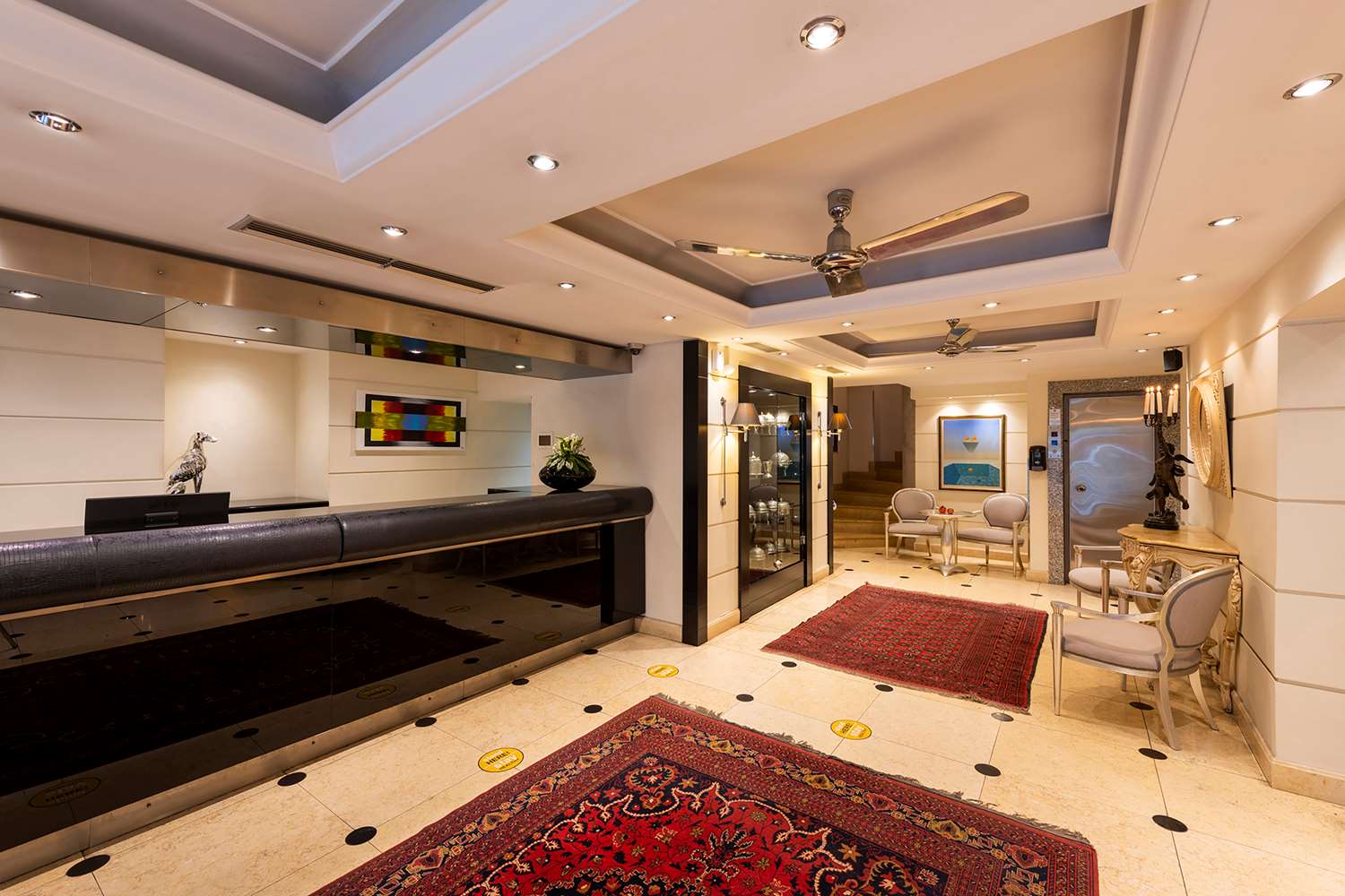 Фото Best Western Plus Embassy Hotel