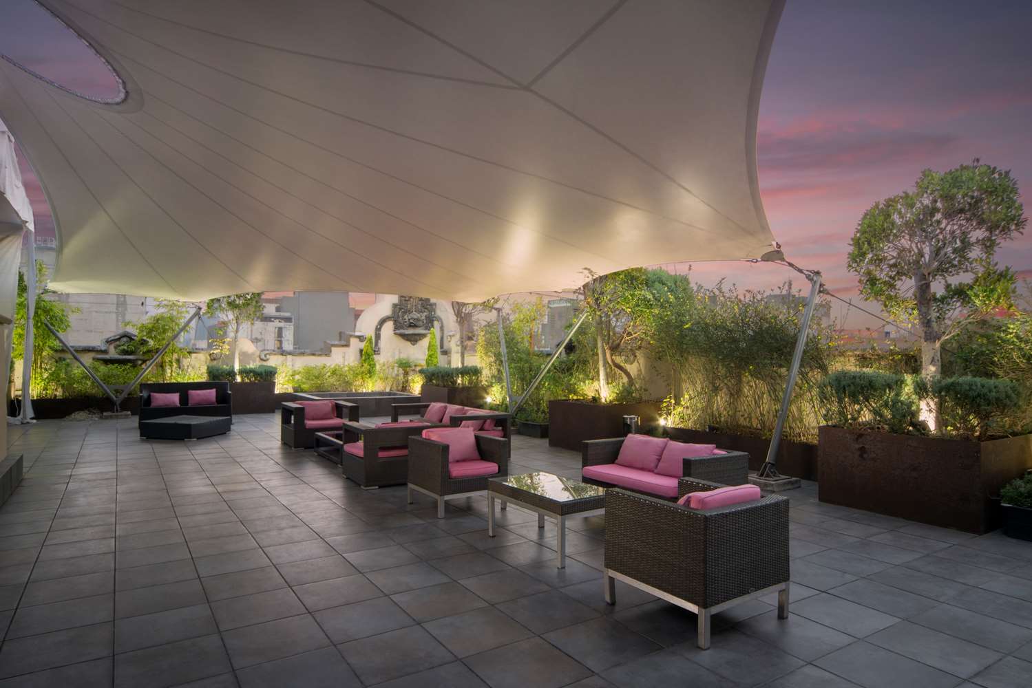 Фото Hampton Inn & Suites Mexico City - Centro Historico