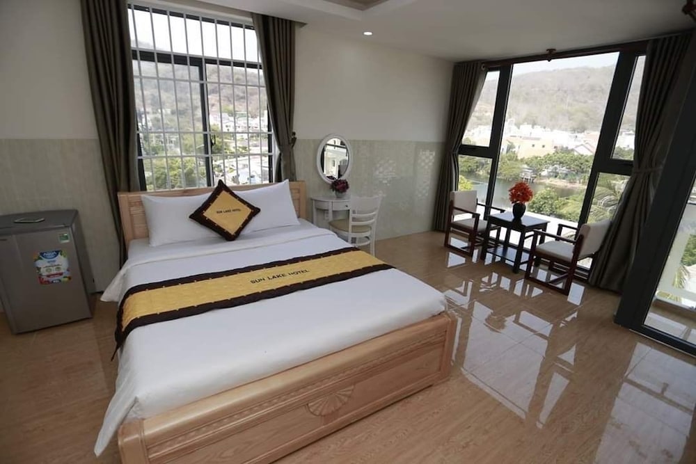 Фото Sun Lake Hotel