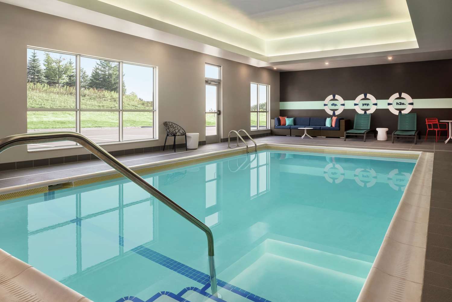 Фото Tru by Hilton Duluth Mall Area