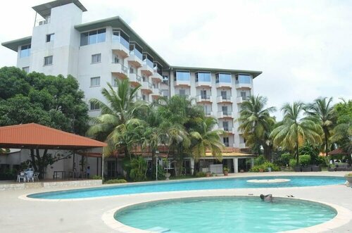 Гостиница Hotel Mariador Palace в Конакри