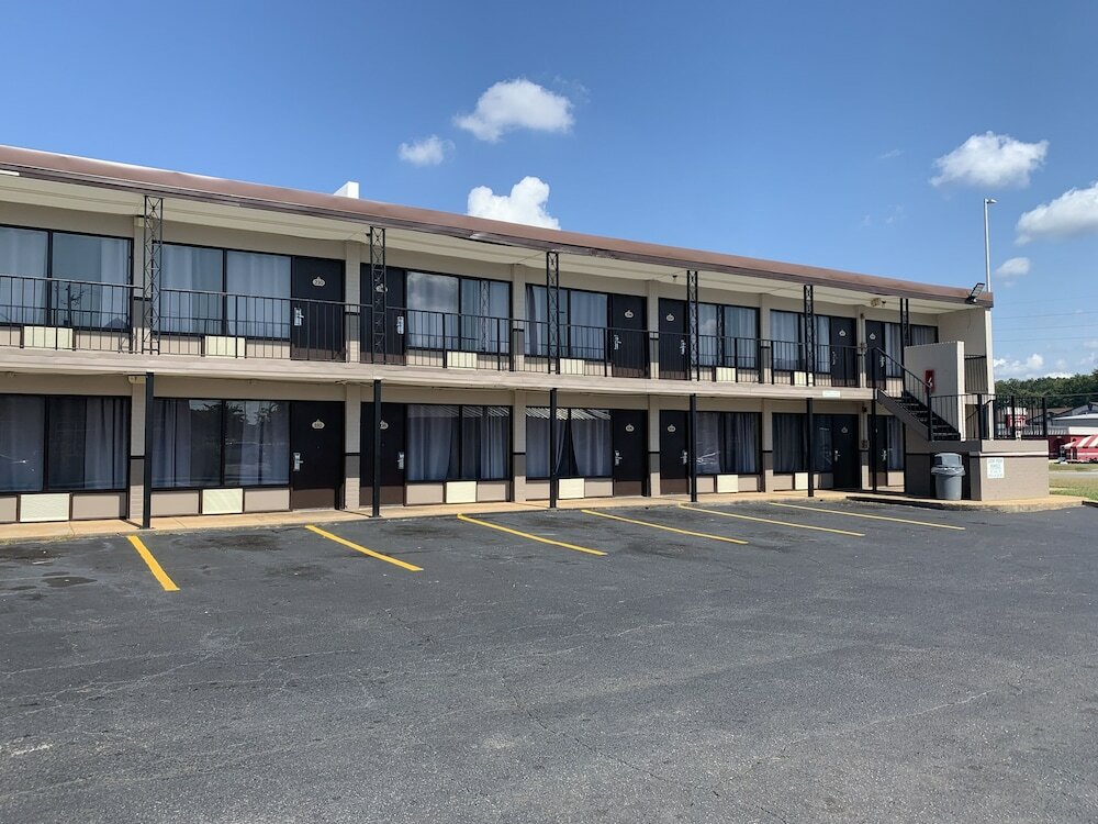 Фото Masters Inn Tuscaloosa