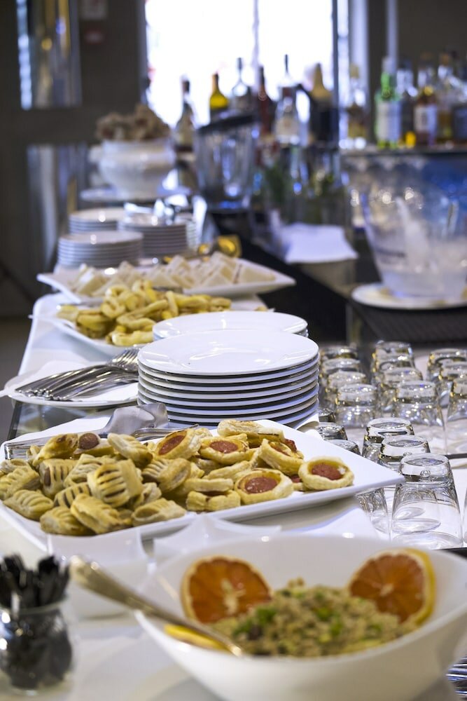 Фото Hotel Horizon