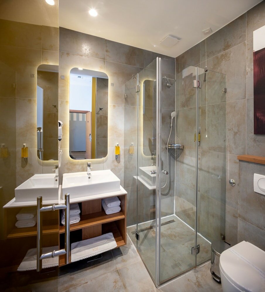 Фото Maison Royale