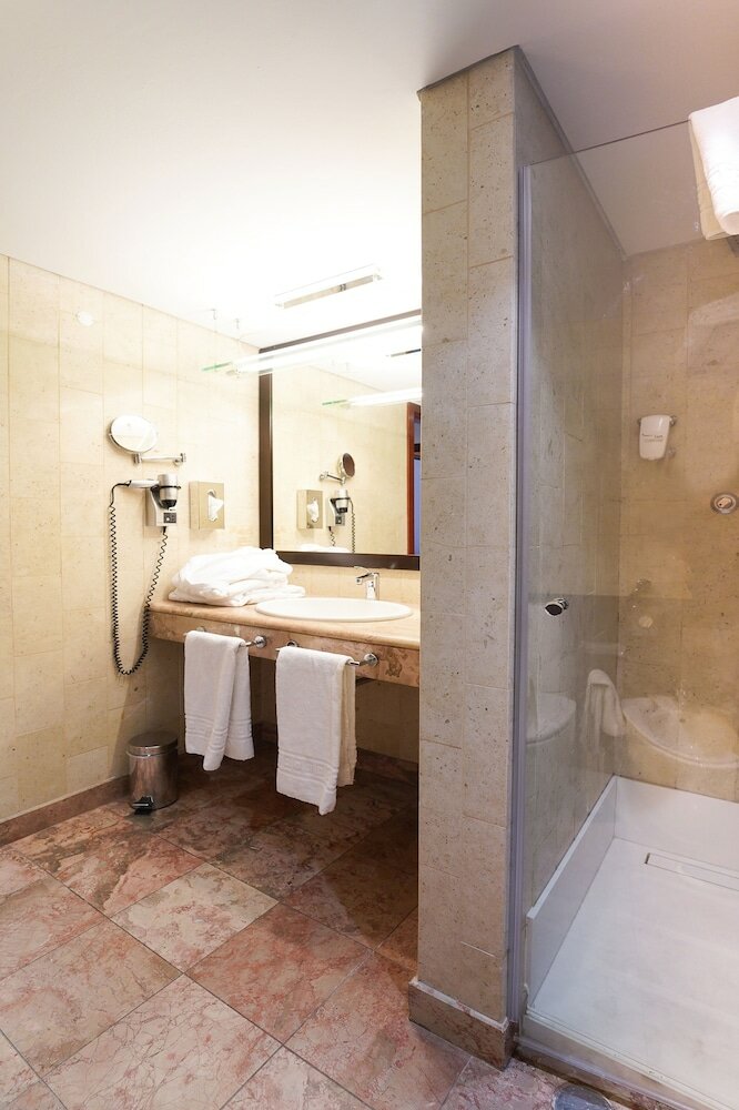 Фото Legendary Lisboa Suites