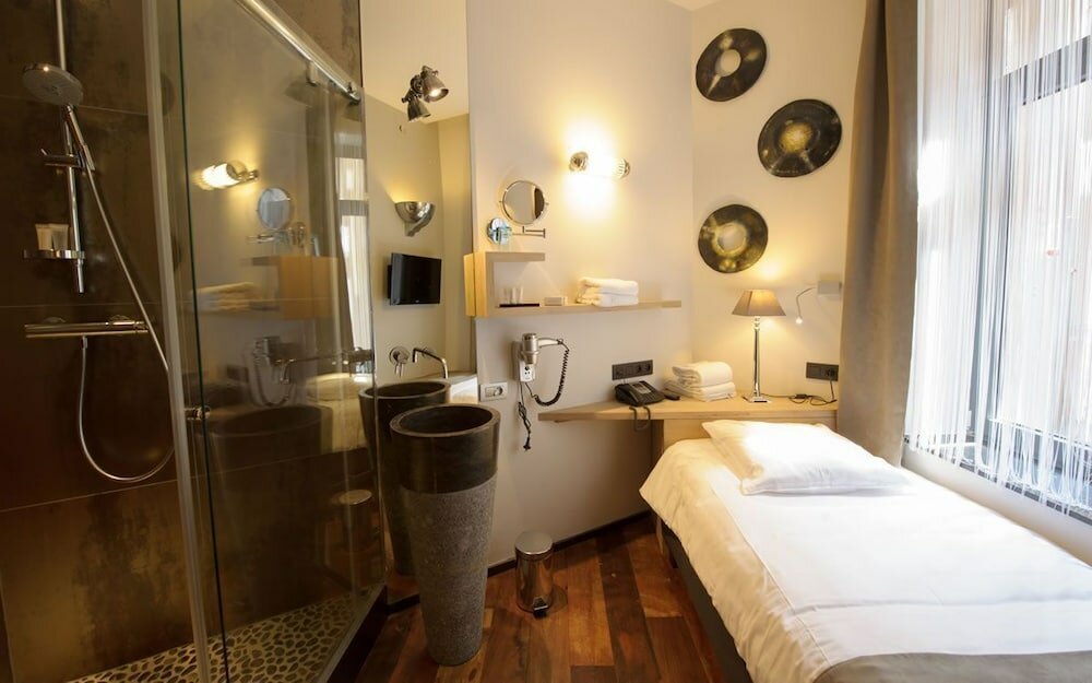 Фото Saint Gery Boutique Hotel