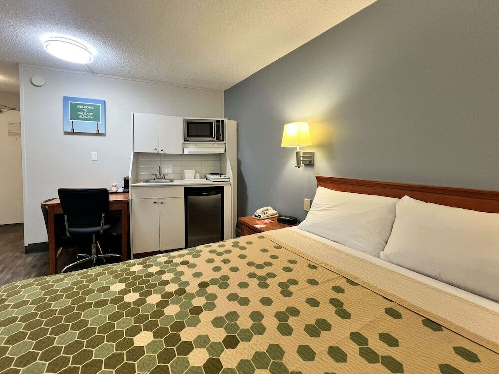 Фото Econo Lodge Motel Village