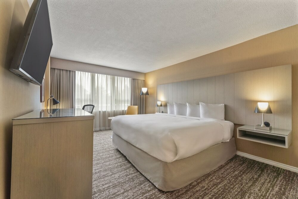 Фото Executive Hotel Vancouver Airport