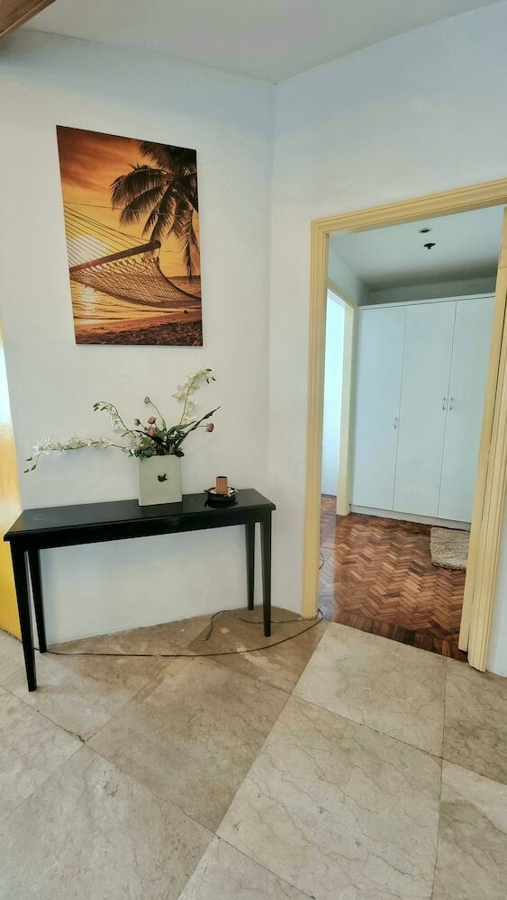 Фото Marina Residential Suites