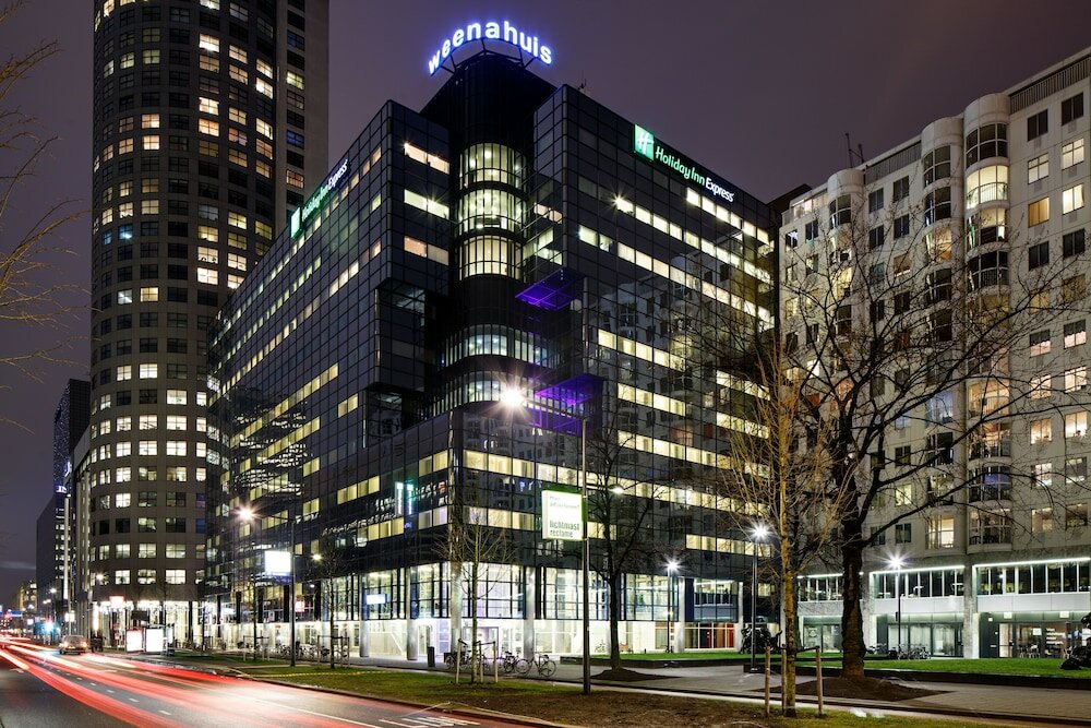 Фото Holiday Inn Express Rotterdam - Central Station