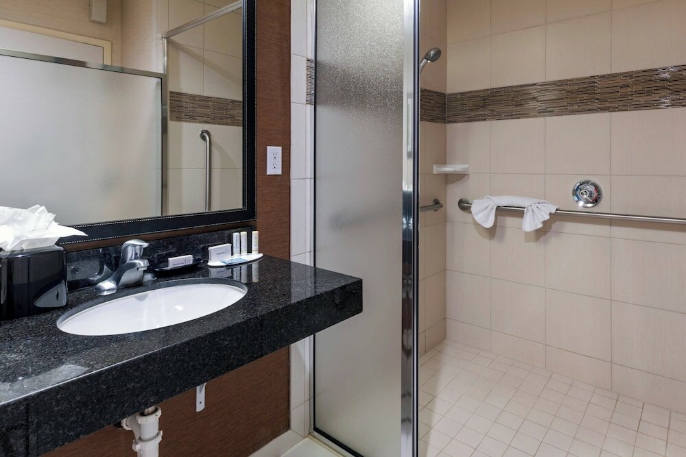 Фото Fairfield Inn by Marriott Salt Lake City South