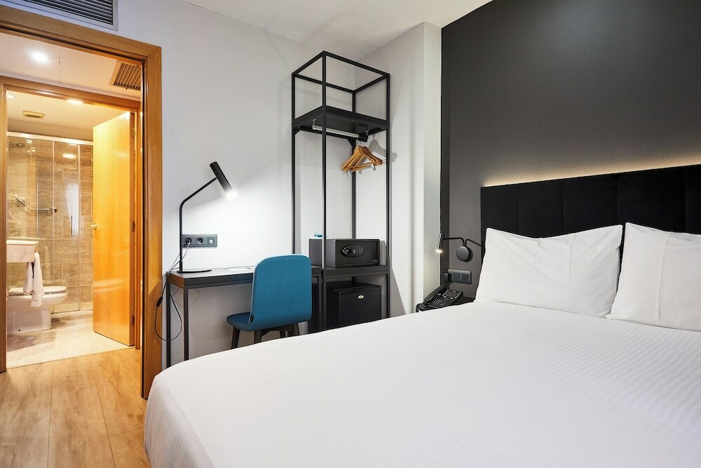 Фото Hotel Silken Sant Gervasi