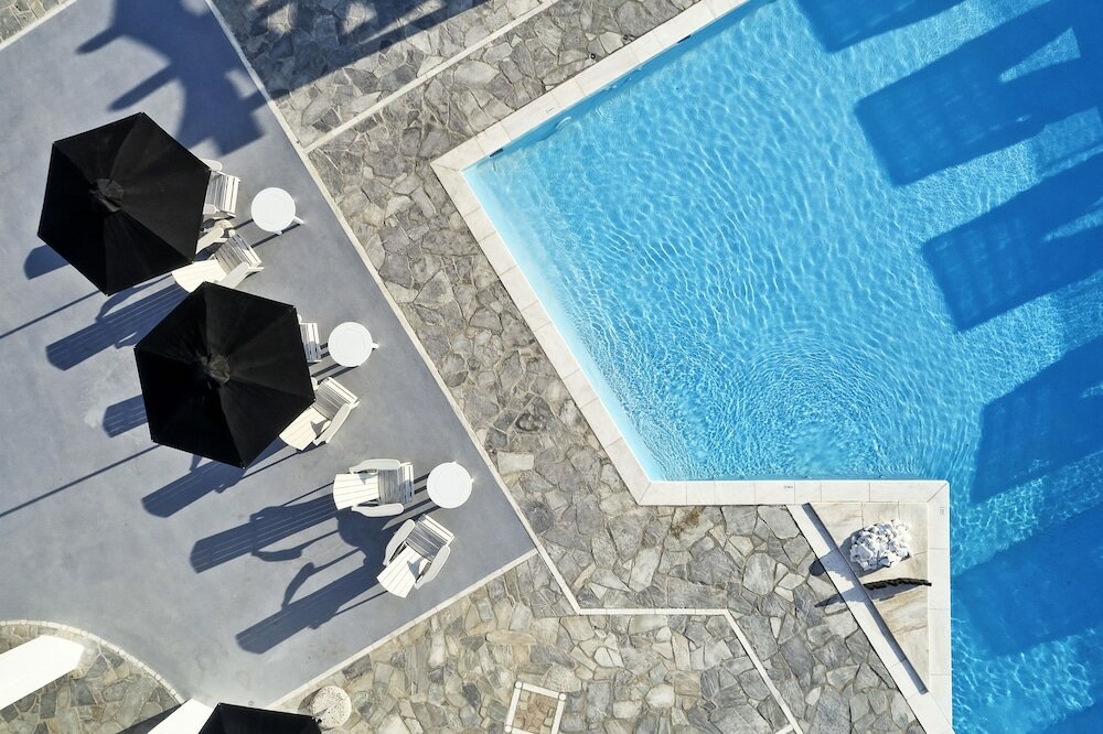 Фото Mr & Mrs White Tinos