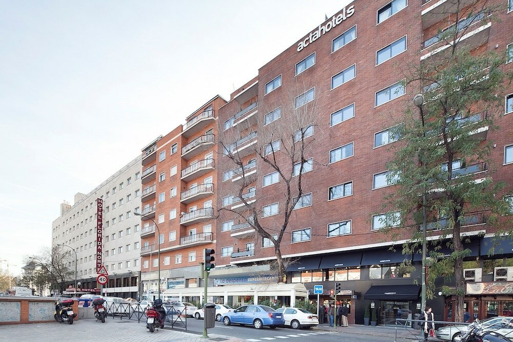 Фото Acta Madfor