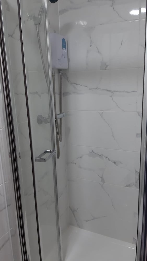 Фото Chiswick Lodge Hotel