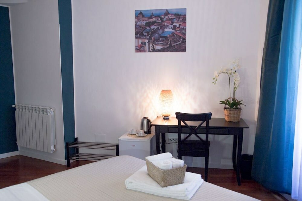 Фото B&b Gallidoro Maqueda 124 st