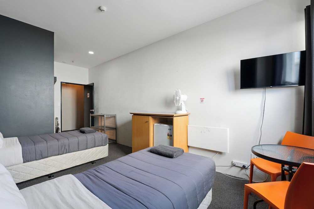 Фото Rock Solid Backpackers 