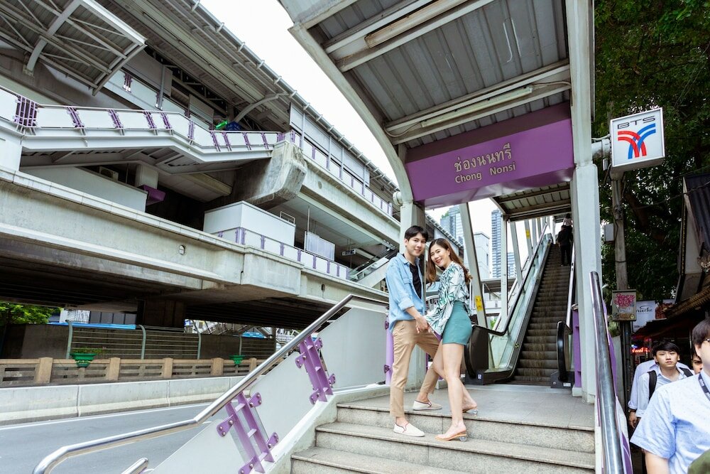 Фото Holiday Inn Express Bangkok Sathorn