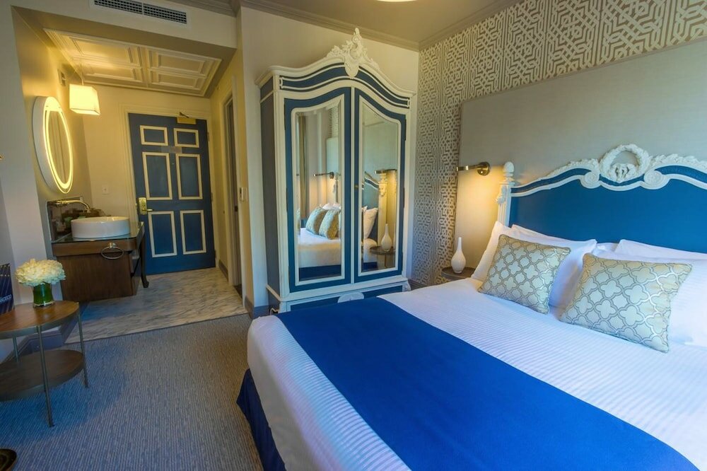 Фото Warwick San Francisco