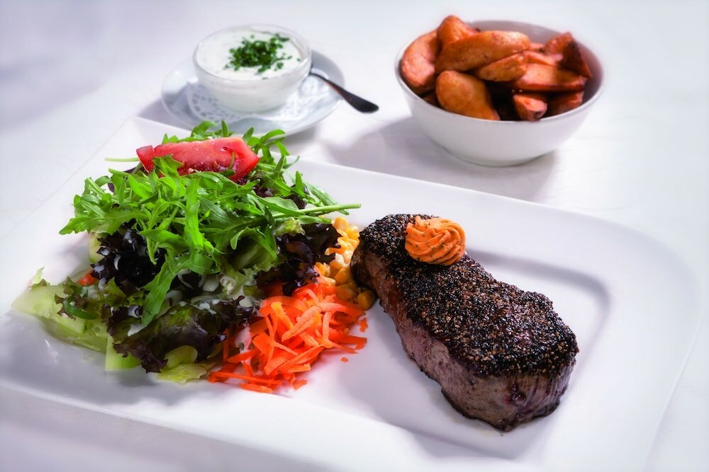 Фото Hotel Hachinger Hof