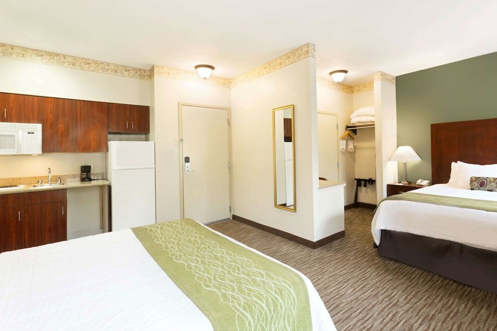 Фото Hawthorn Suites by Wyndham Rancho Cordova/Folsom