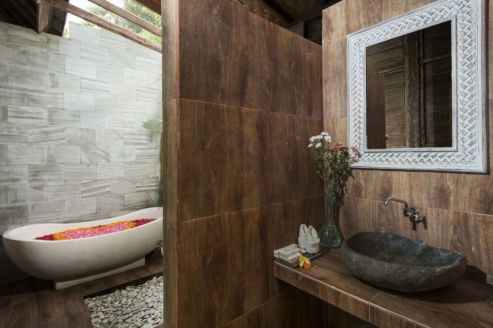 Фото Pondok Sebatu Villa