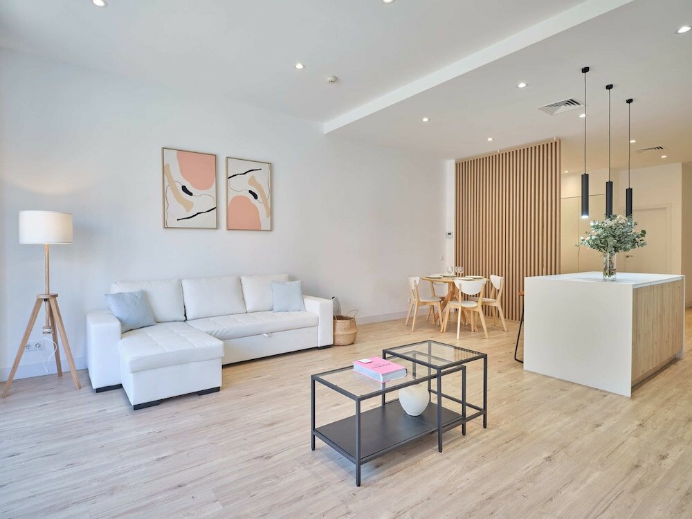 Фото Paseo Suites Hotel