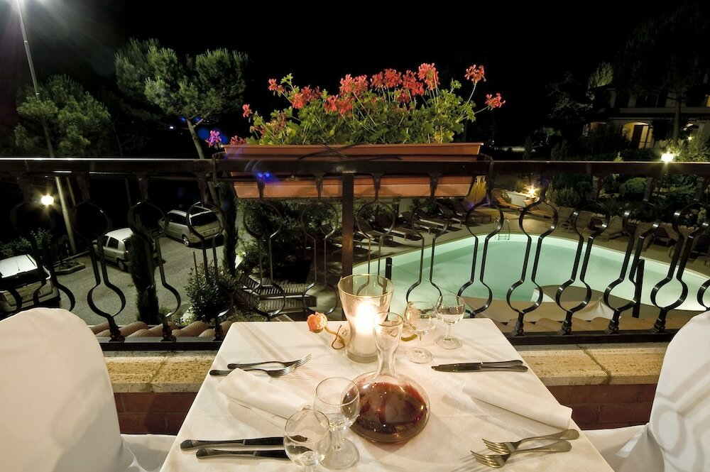 Фото Hotel El Patio