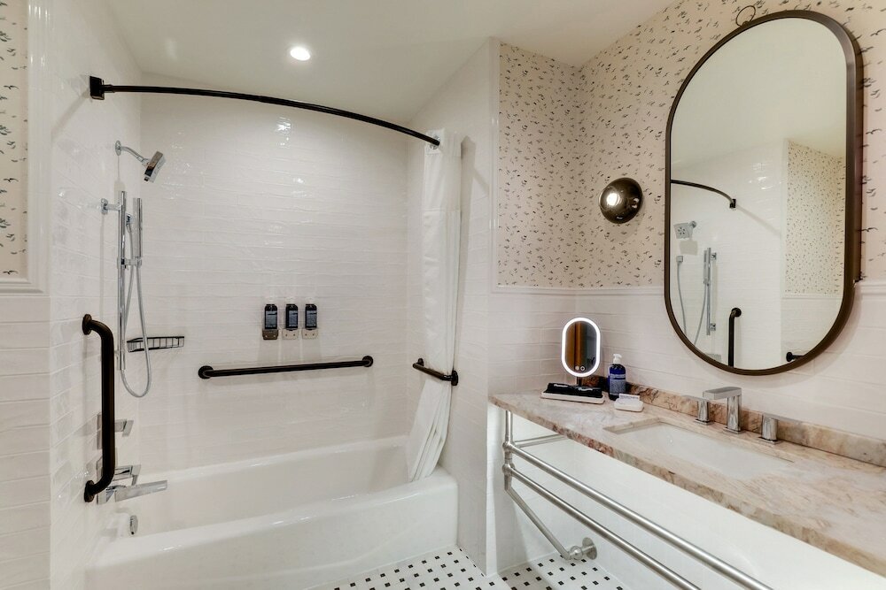 Фото Trilogy Hotel Montgomery, Autograph Collection