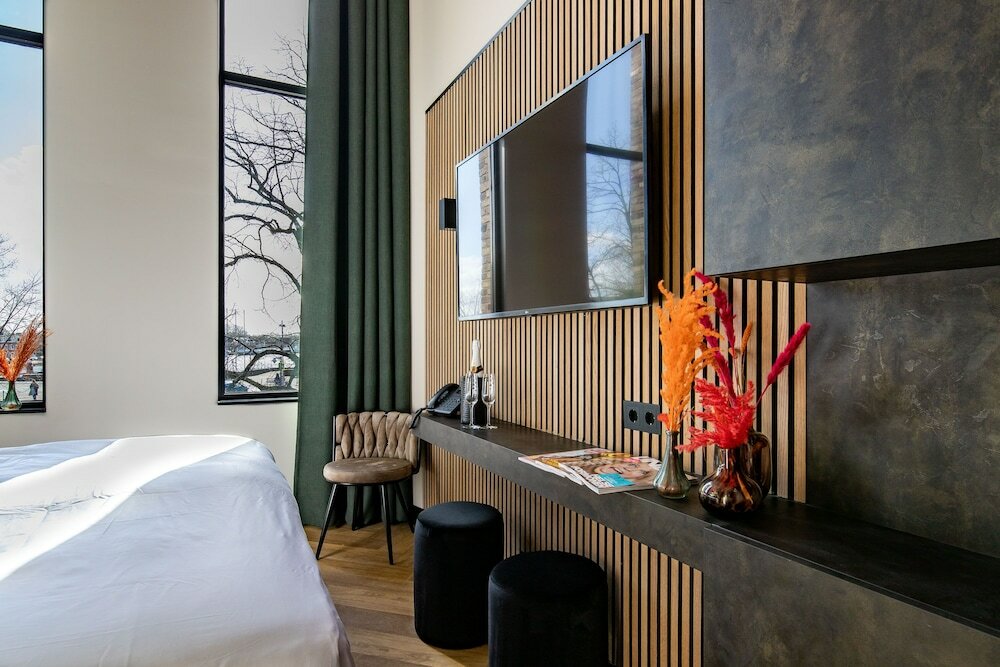 Фото Monument Hotel