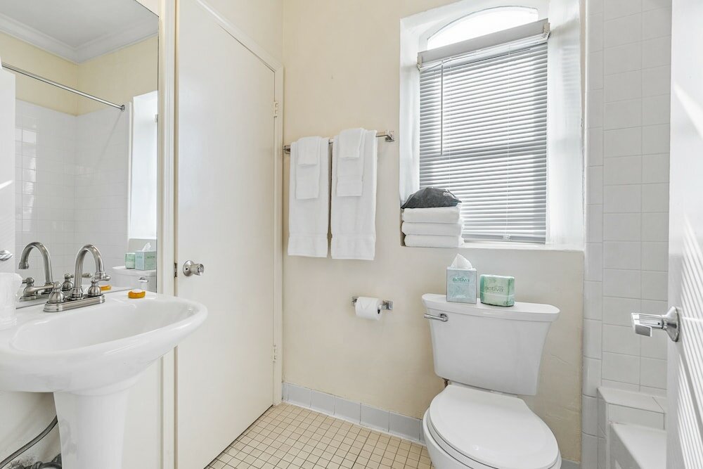 Фото Fitzgerald Hotel