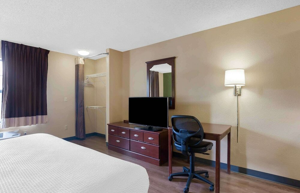 Фото Extended Stay America Suites Tampa Airport Spruce Street