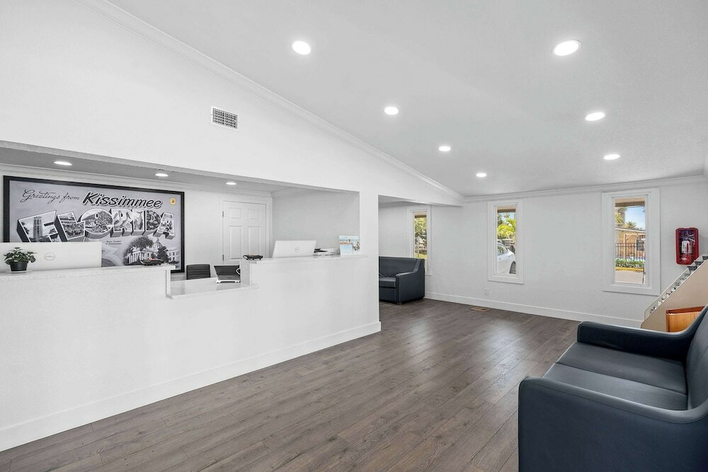 Фото Travelodge by Wyndham Kissimmee/Orlando