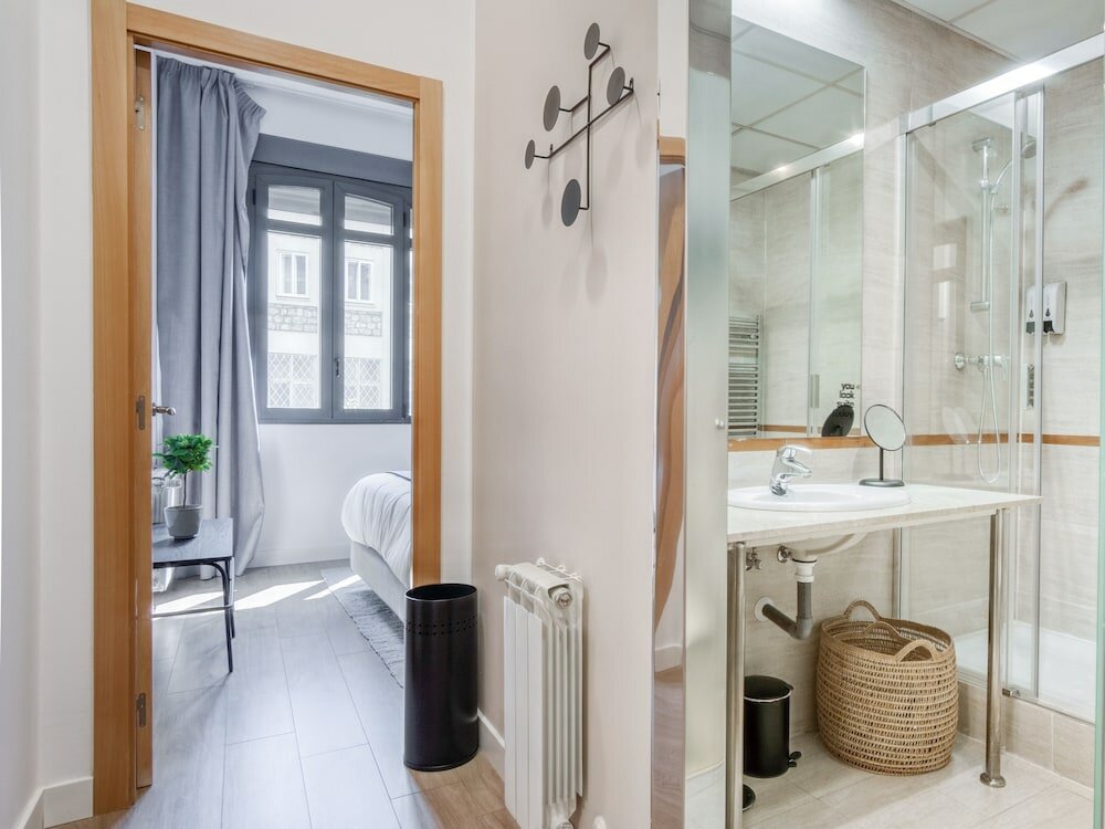 Фото Limehome Madrid Calle de Don Ramón de la Cruz