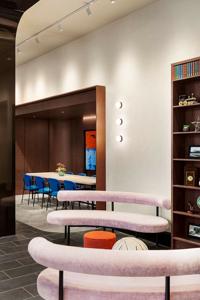 Фото Hyatt Centric Montréal