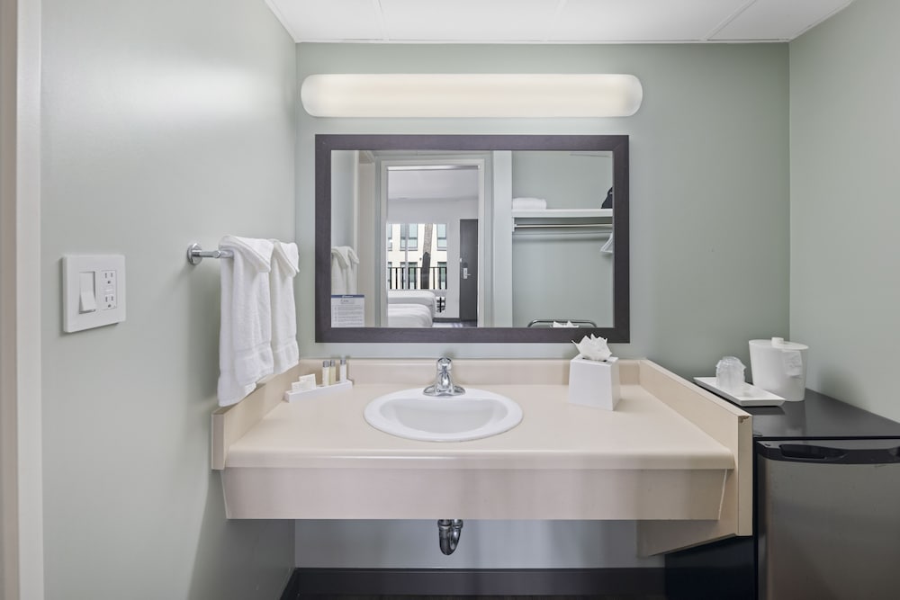 Фото Vagabond Inn Glendale