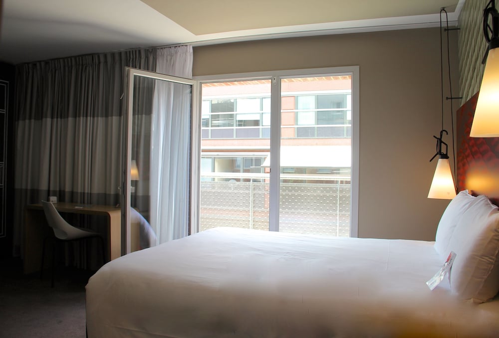 Фото Ibis Lille Centre Grand Palais