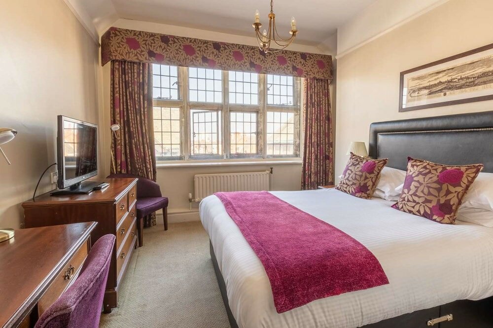 Фото Macdonald New Blossoms Hotel, Chester