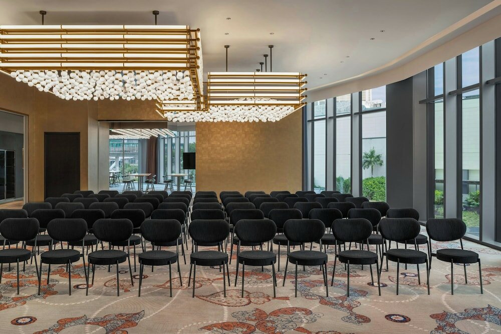 Фото Studio City Hotel