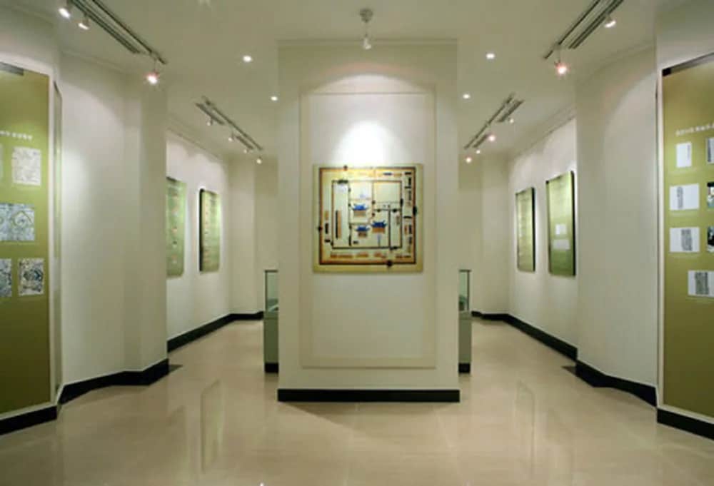 Фото Onyang Hot Spring Hotel