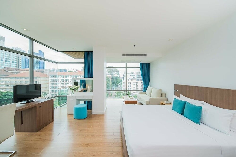 Фото Seven Zea Chic Hotel