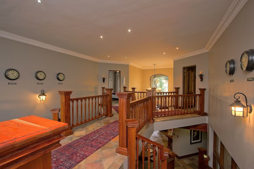 Фото Leopardsong Manor