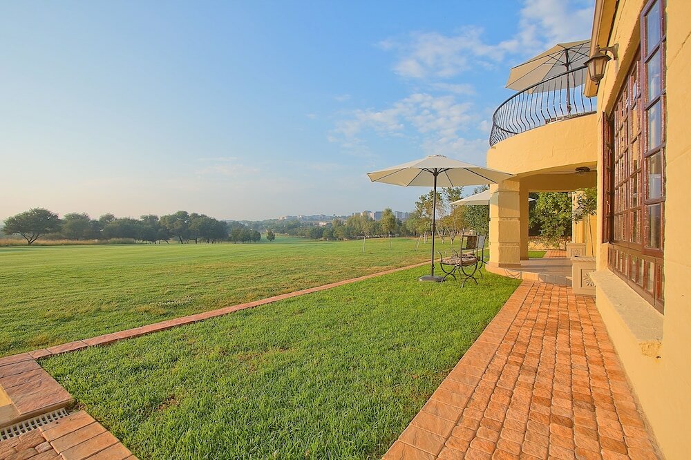 Фото Leopardsong Manor