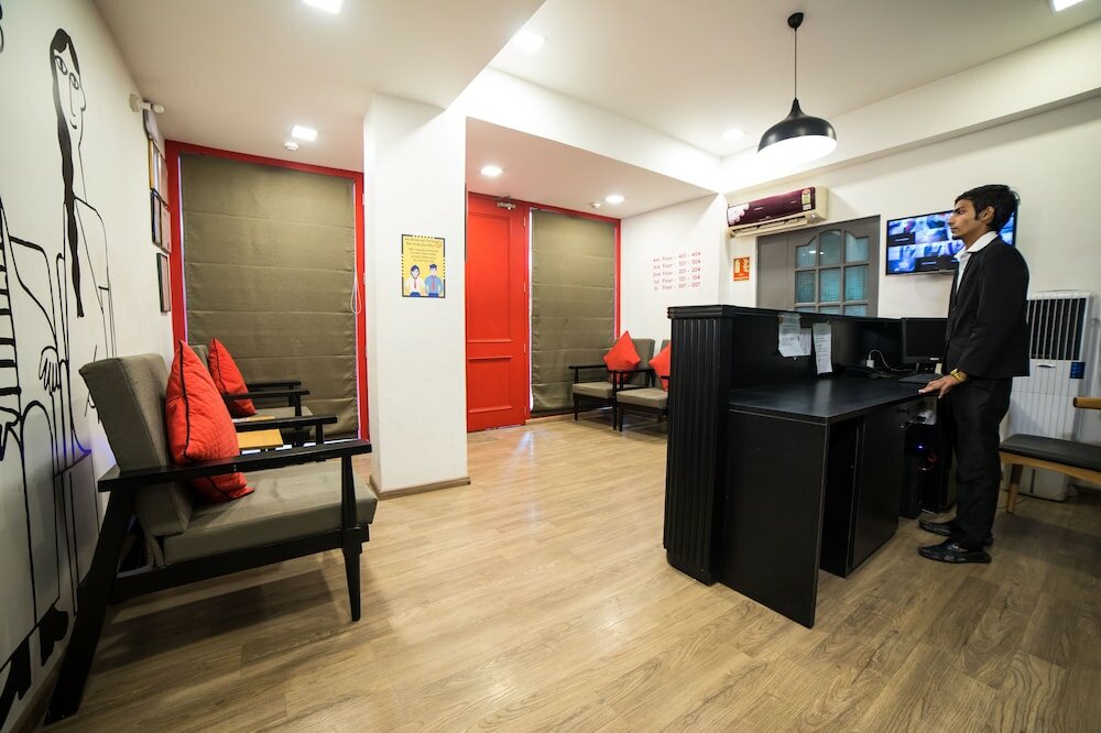 Фото Hotel Highway Residency