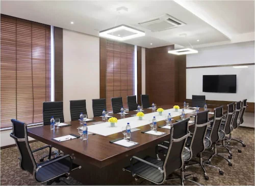 Фото Hycinth Hotels