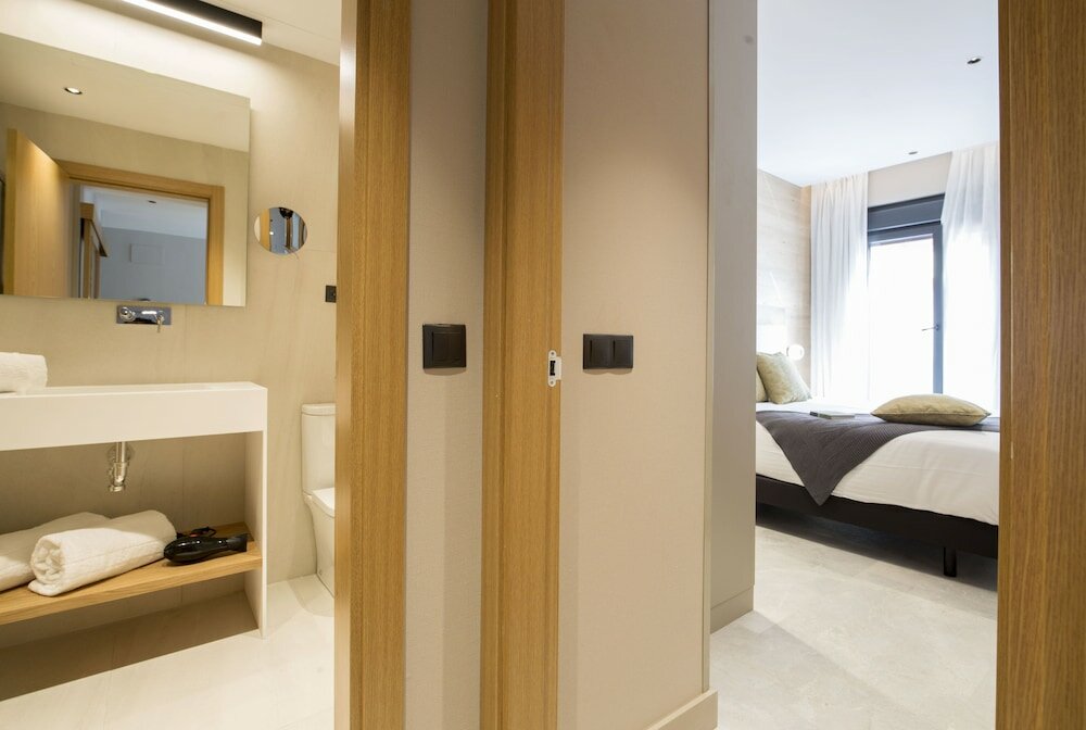 Фото Goodnight Cádiz Apartments